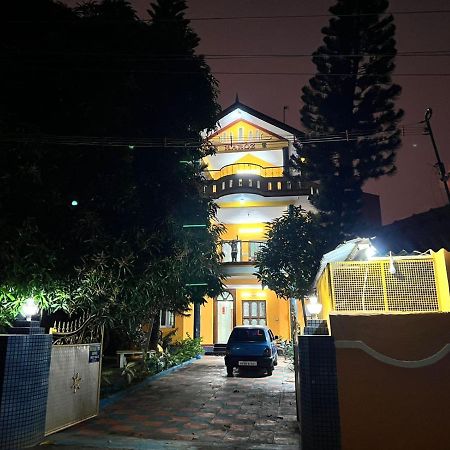 Imperial Inn - Haroz Kuttālam Extérieur photo